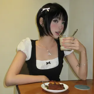 ショート PELE SAKAE airiのヘアスタイル