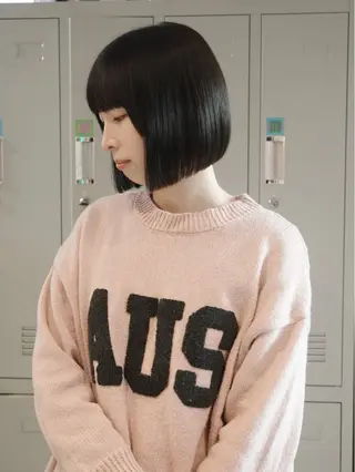 カラー (𝐡)𝐰𝐢𝐦 𝐲𝐮𝐧𝐚のヘアスタイル