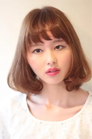 ショート ミディアム カラー パーマ 成松 勇治のヘアスタイル