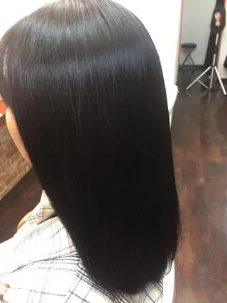 セミロング パーマ 桧山 真のヘアスタイル