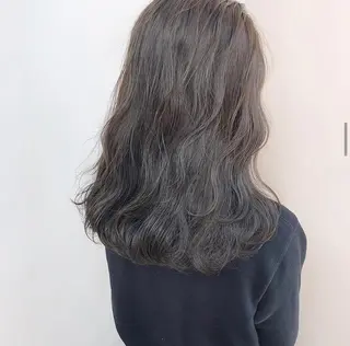 セミロング カラー HATSUMEI ゆうまのヘアスタイル