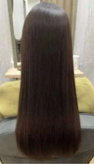 ロング TELA HAIRのヘアスタイル