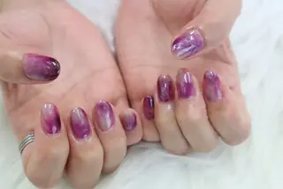 ネイル カラーズビューティサロン所属・ツノスエアヤカ ／つののネイルデザイン