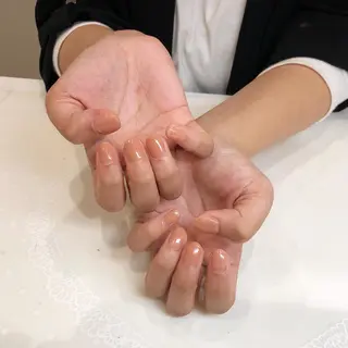 ネイル 椿森 美瑠紅の眉毛・アイブロウイメージ