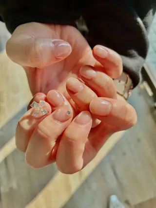 ネイル Atelier Nail所属・Atelier HIKARIのネイルデザイン