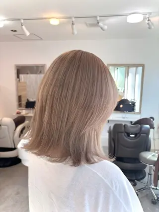 ミディアム noa.所属・noa. 高橋タツヤのヘアスタイル