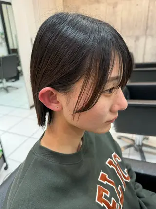 ミディアム CHIC 蘭のヘアスタイル