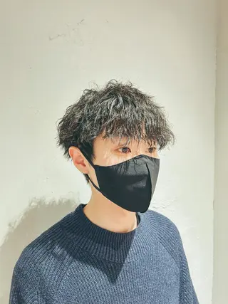 ショート パーマ メンズ Lilly所属・成田 智彩のヘアスタイル