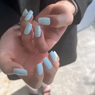 ネイル 井上 杏奈のネイルデザイン