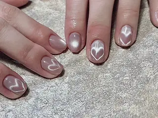 ネイル atelier univ.所属・【VIVI】 ビビのネイルデザイン