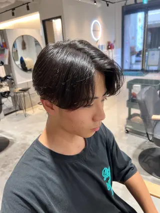 ミディアム パーマ メンズ メンズカットパーマ ✂️ JOYAのヘアスタイル