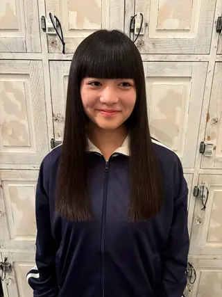 ロング 顔まわりレイヤー 🎀momoka🎀のヘアスタイル