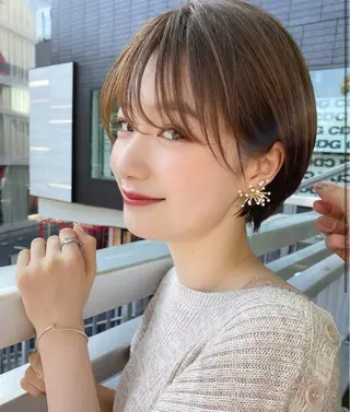 ショート 井上 一青のヘアスタイル
