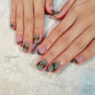 ネイル nailatelier nijiiro.所属・nijiiro🌈 サトウのネイルデザイン