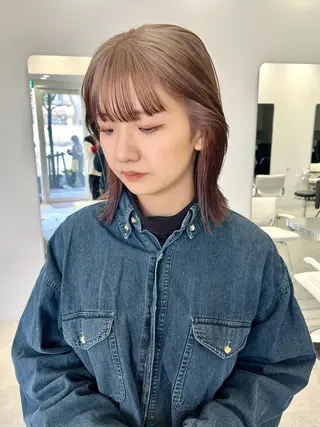 ミディアム カラー iLi所属・iLi 《イリ》のヘアスタイル