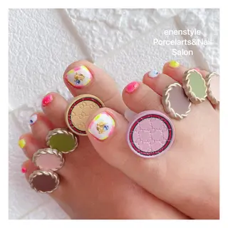 ショート ネイル 👑enen style👑のネイルデザイン