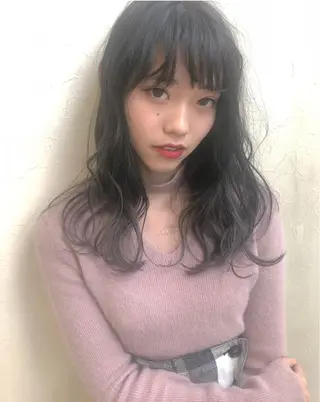 セミロング カラー nakahara madokaのヘアスタイル