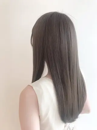 ロング カラー 🌈ハイトーン髪質改 善🌈polon🌟のヘアスタイル