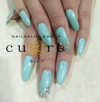 ロング ネイル ネイルサロン Cureのネイルデザイン