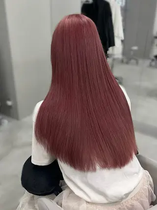 ロング karen/韓国ヘア / ブリーチ/透明感のヘアスタイル