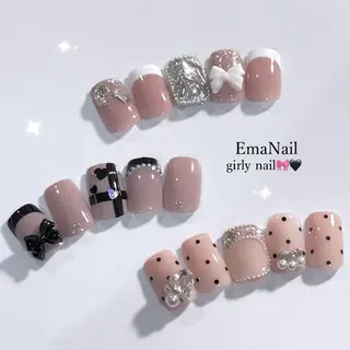 ネイル EmaNail豊中 🎀SANAのネイルデザイン