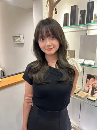 セミロング 大谷美佳/レイヤー カット/ツヤ髪のヘアスタイル