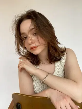 ロング カラーモデル🎨✨ 長與夕夏のヘアスタイル