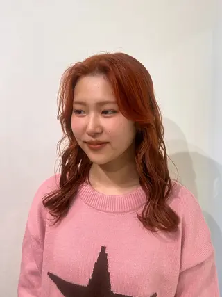 ロング カラー 𝙎𝙚𝙞𝙧𝙖 ☆カット/パーマのヘアスタイル