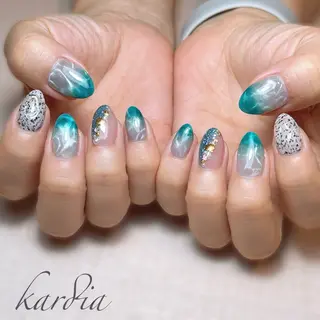 ネイル καρδιά -ｶﾙﾃﾞｨｱ-のネイルデザイン