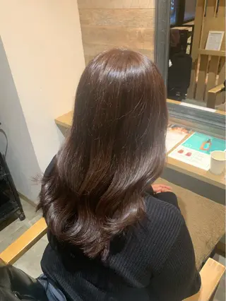 セミロング 佐藤 杏奈のヘアスタイル