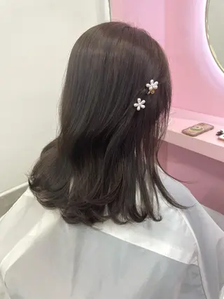 セミロング カラー Hana ♡ marshu梅田のヘアスタイル