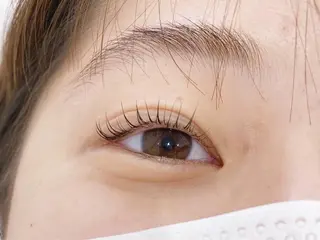 マツエク・マツパ Fiaraアイラッシュ合同研修所所属・Fiara 研修所💐のマツエク・マツパデザイン