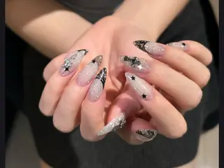 ネイル lucky nail 歌舞伎町のネイルデザイン