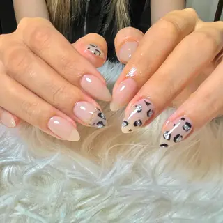 ネイル hohomi .のネイルデザイン