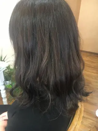 ミディアム 深瀬 美帆のマツエク・マツパデザイン