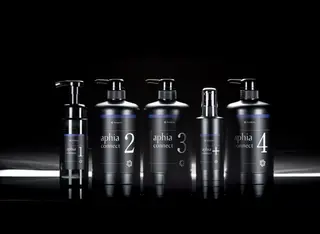 🩶 AIRA / 透明感カラー 🩶のヘアスタイル