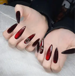 ネイル Lee Nailsのネイルデザイン