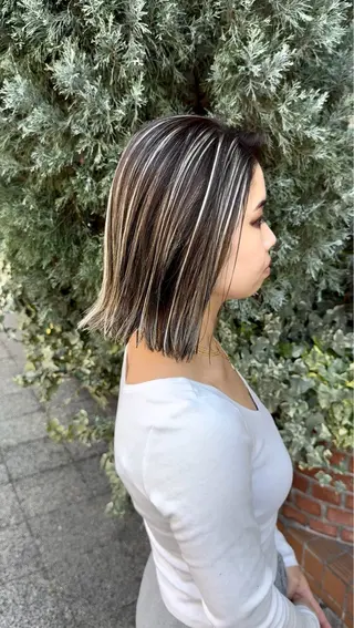 ショート Cure2所属・🌈白いハイライト 🌈 🐶ノザワ🐶のヘアスタイル