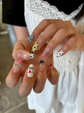 ネイル whitepaper 🎀airiのネイルデザイン