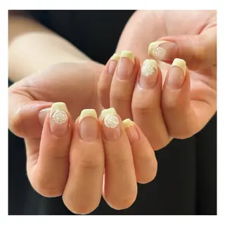 ネイル Elio所属・Elio 国泰寺のネイルデザイン