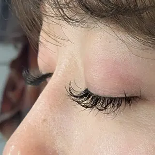 マツエク・マツパ 多田 遥香のヘアスタイル