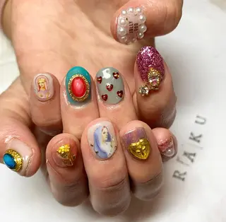 ネイル 駒月 明日香の眉毛・アイブロウイメージ