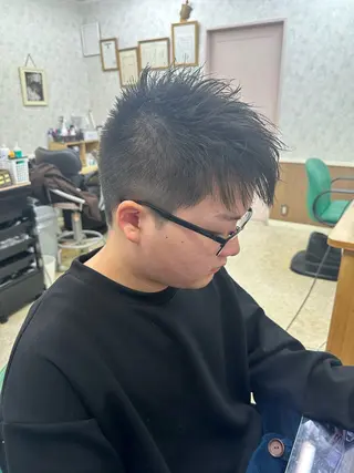 キッズ 髪質改善のプロ✨りな さんのヘアスタイル