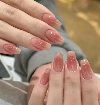 ネイル RAFFINE 月🦋🩵のネイルデザイン