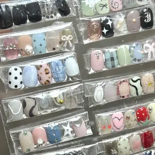 ネイル NISHIGAKI Aのネイルデザイン