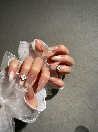 ネイル I-nailロング /ワンホン/キラキラのネイルデザイン