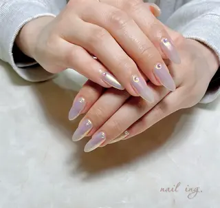 ネイル ｉｎｇ .のネイルデザイン