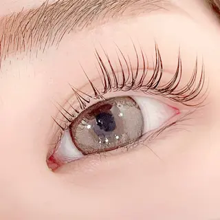 マツエク・マツパ 西尾 未来音の眉毛・アイブロウイメージ