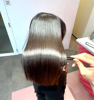 ショート 莉乃/縮毛矯正/髪質 改善/艶カラーのヘアスタイル