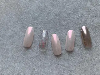 ネイル 友田 晴香のネイルデザイン